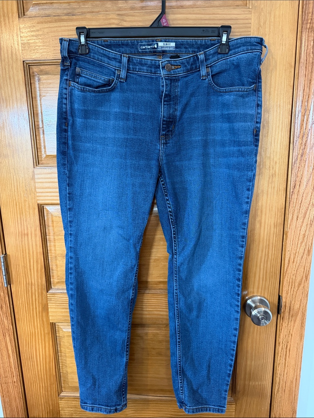 Women’s Carhartt Slim Fit Jeans- Size 16 Short